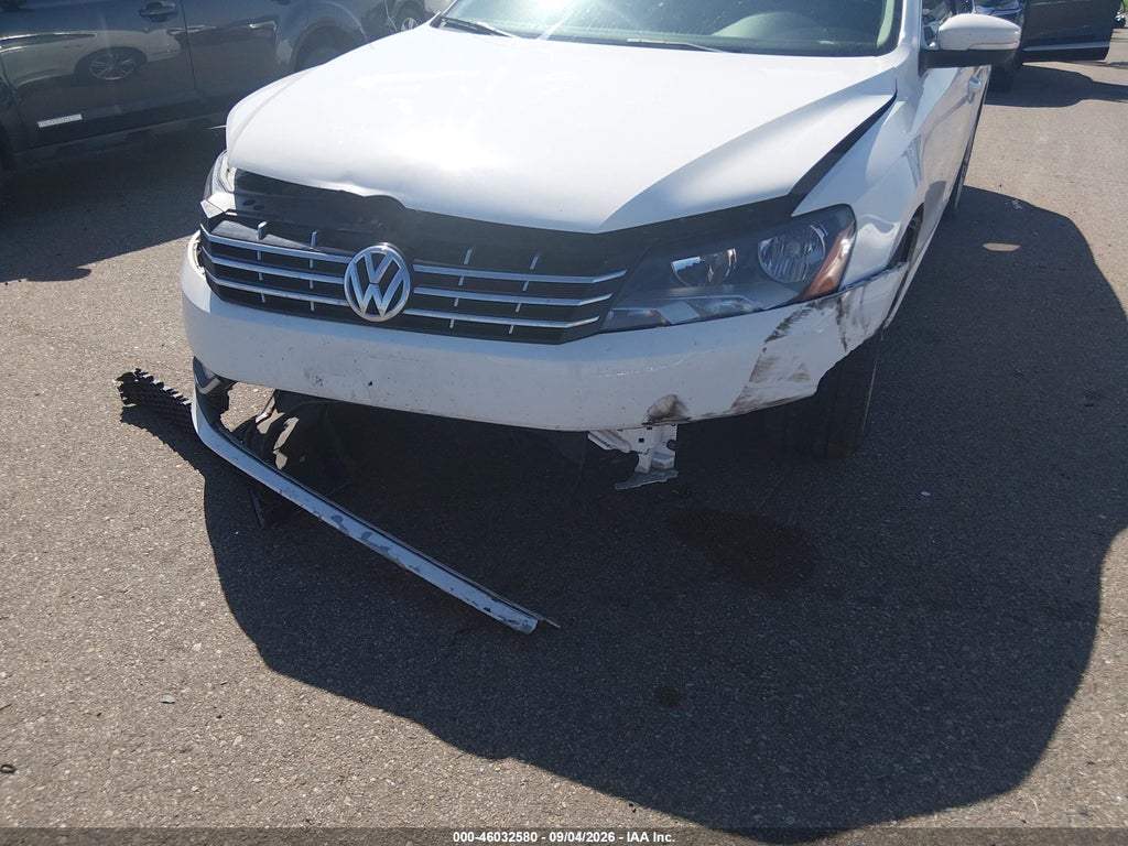 2015 Volkswagen Passat 2.0L TDI SE photo 6