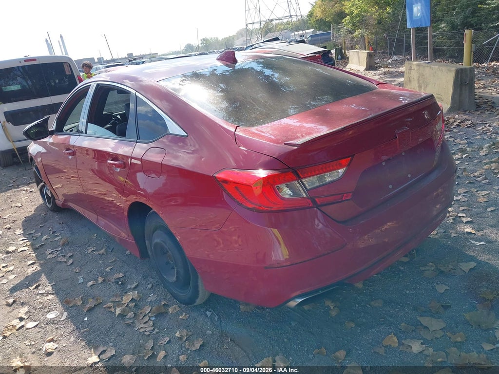 2018 Honda Accord Sport photo 3