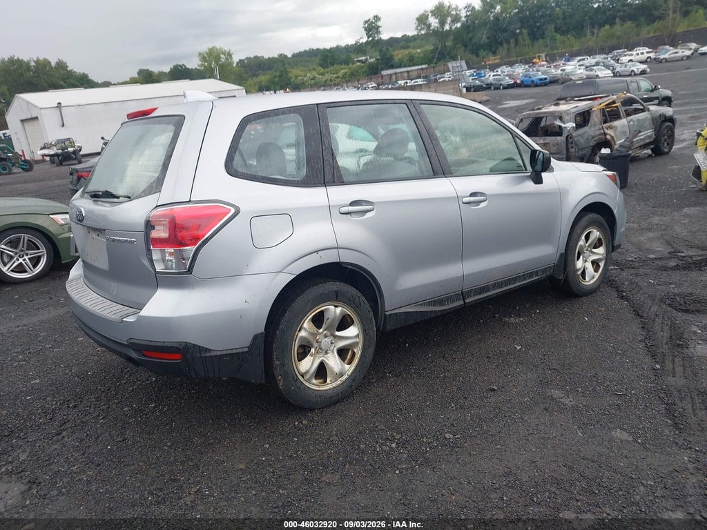 2018 Subaru Forester 2.5I photo 4