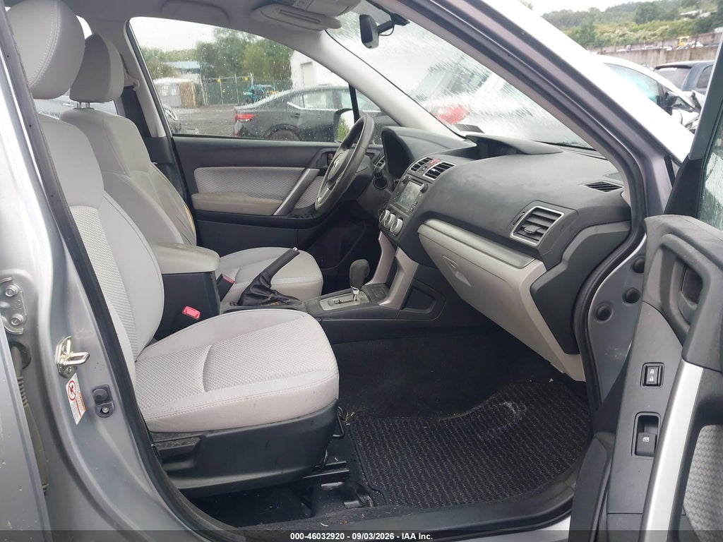 2018 Subaru Forester 2.5I photo 5