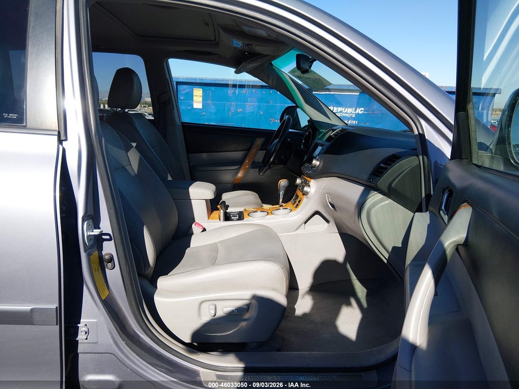 2008 Toyota Highlander Hybrid Limited photo 5