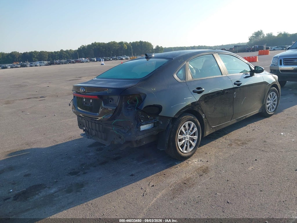 2020 Kia Forte FE photo 4