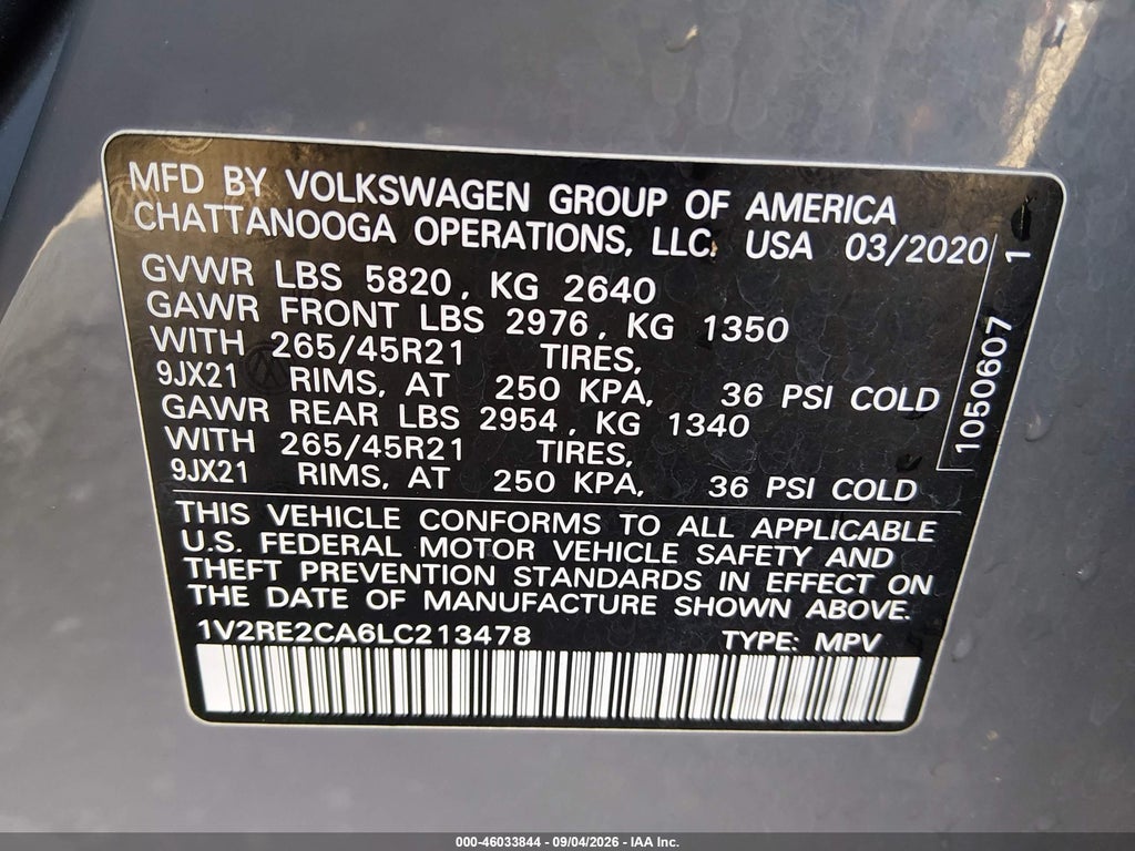 2020 Volkswagen Atlas Cross Sport 3.6L V6 SEL R-Line photo 9