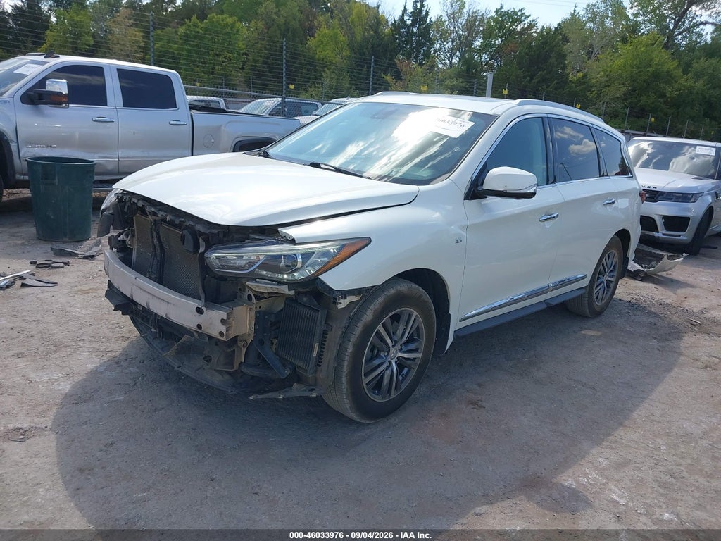2017 Infiniti QX60 photo 2