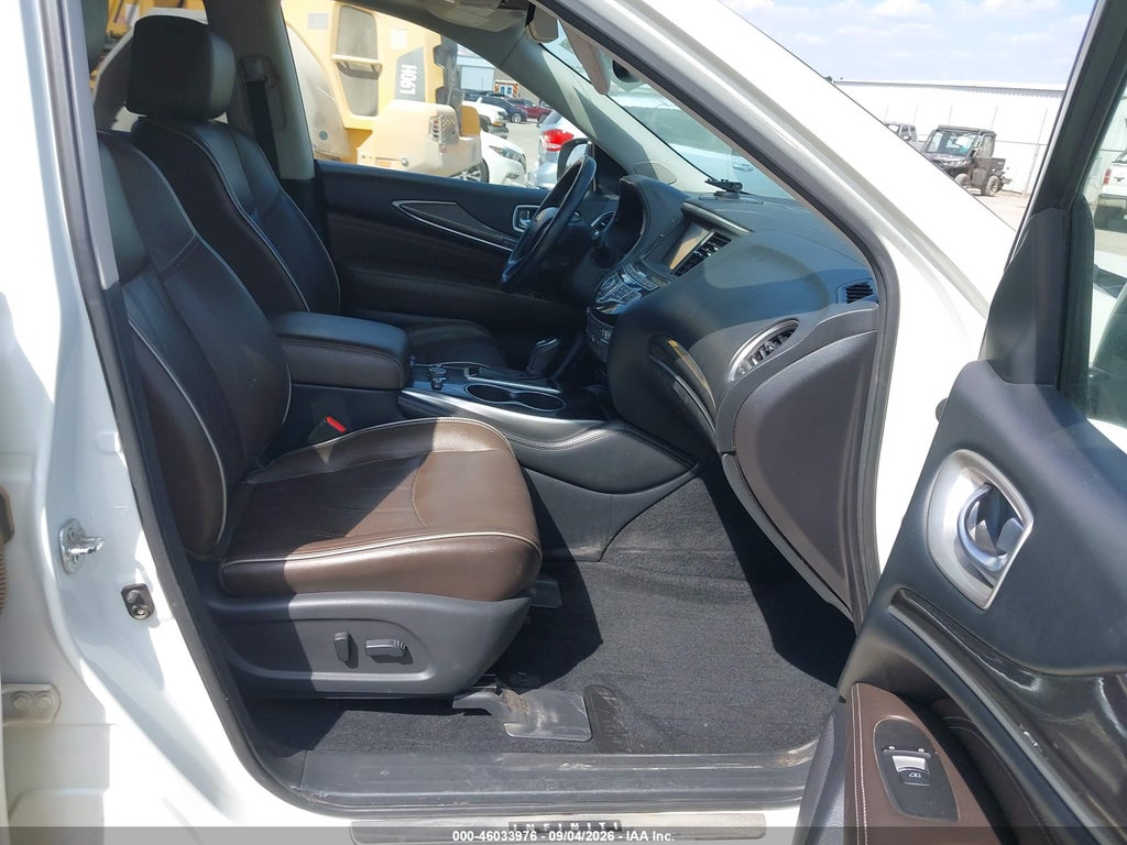 2017 Infiniti QX60 photo 5