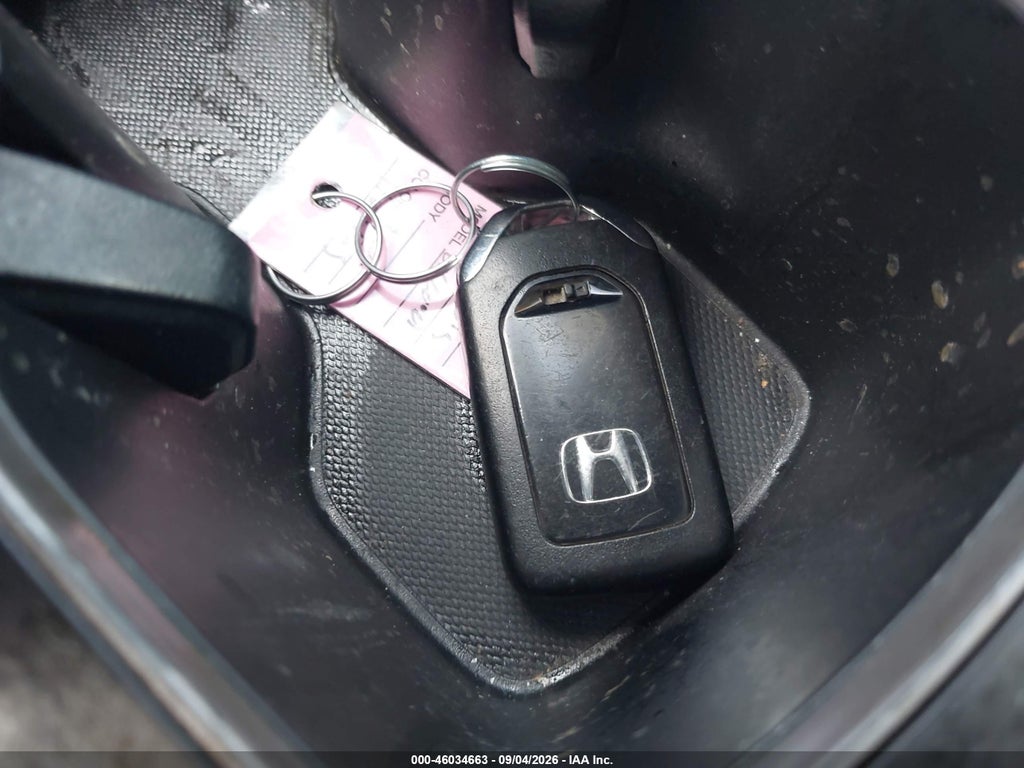 2018 Honda Accord LX photo 11