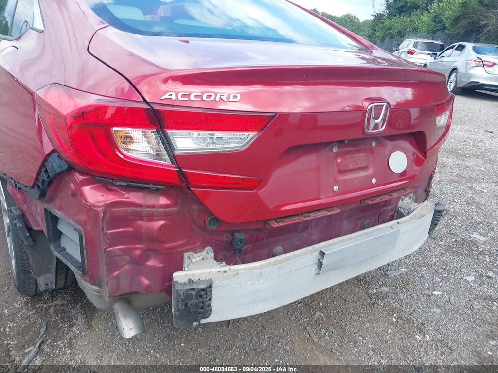 2018 Honda Accord LX photo 6
