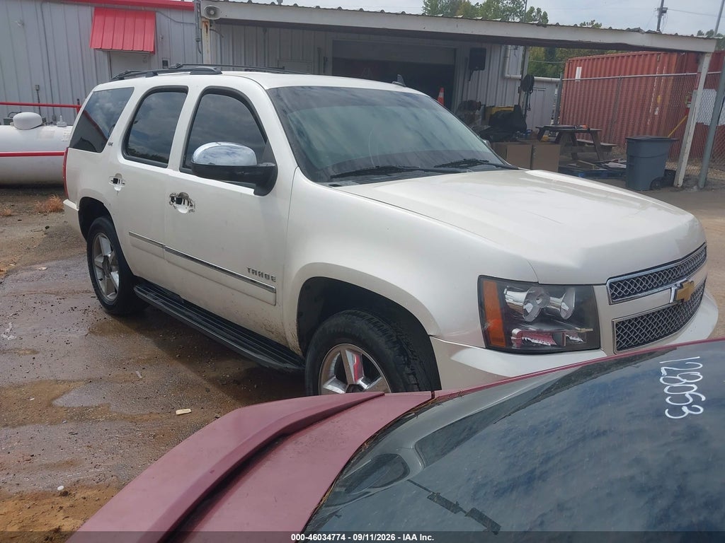 2013 Chevrolet Tahoe LTZ photo 1
