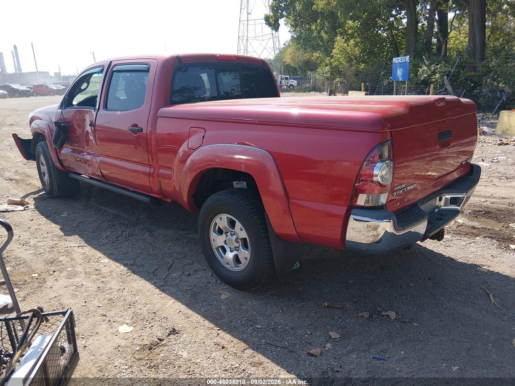 2013 Toyota Tacoma Base V6 photo 3
