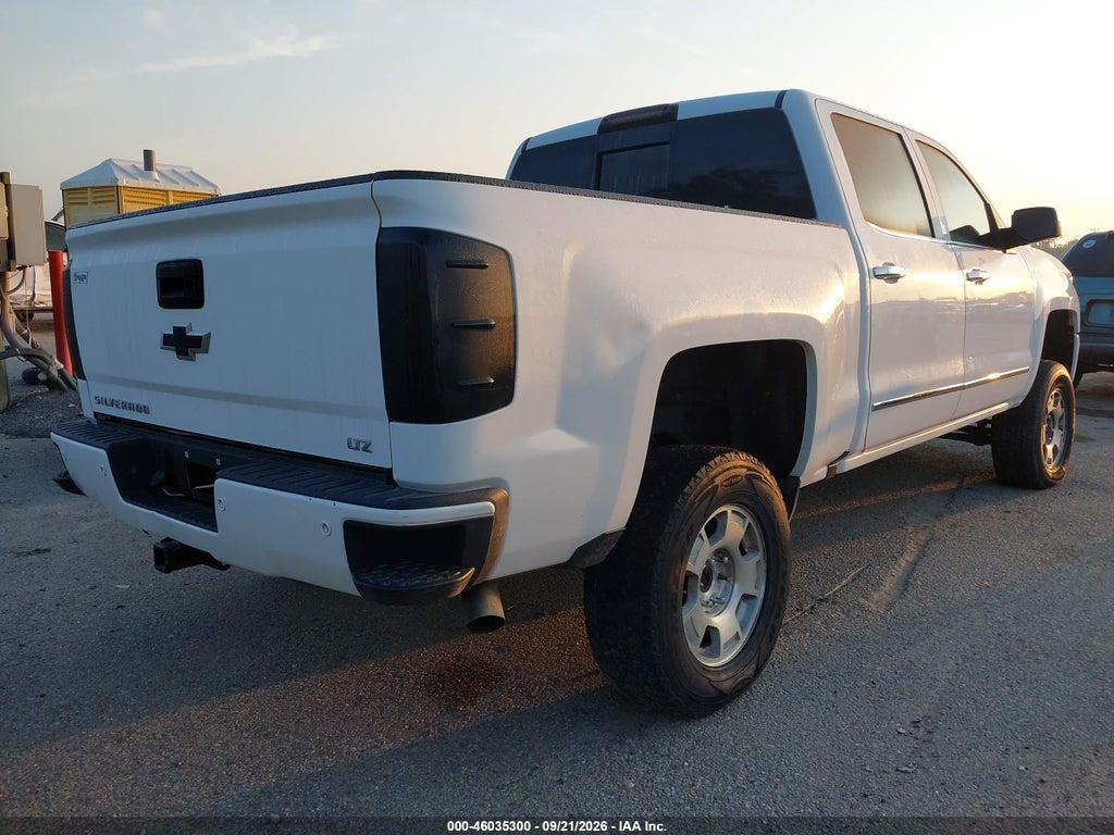 2017 Chevrolet Silverado 1500 LTZ photo 4