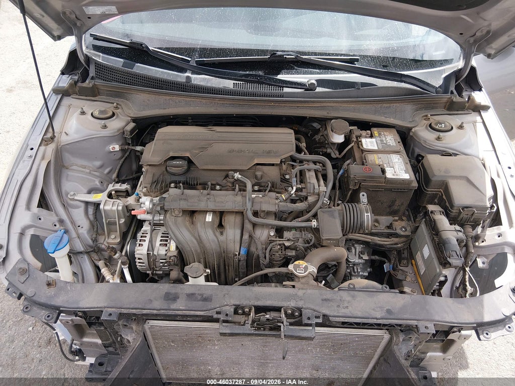 2024 Hyundai Elantra SE photo 10