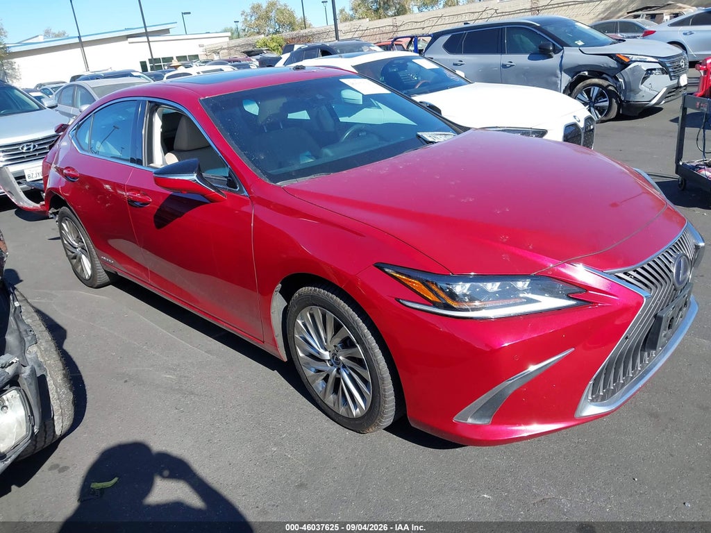 LEXUS ES 300H 2021