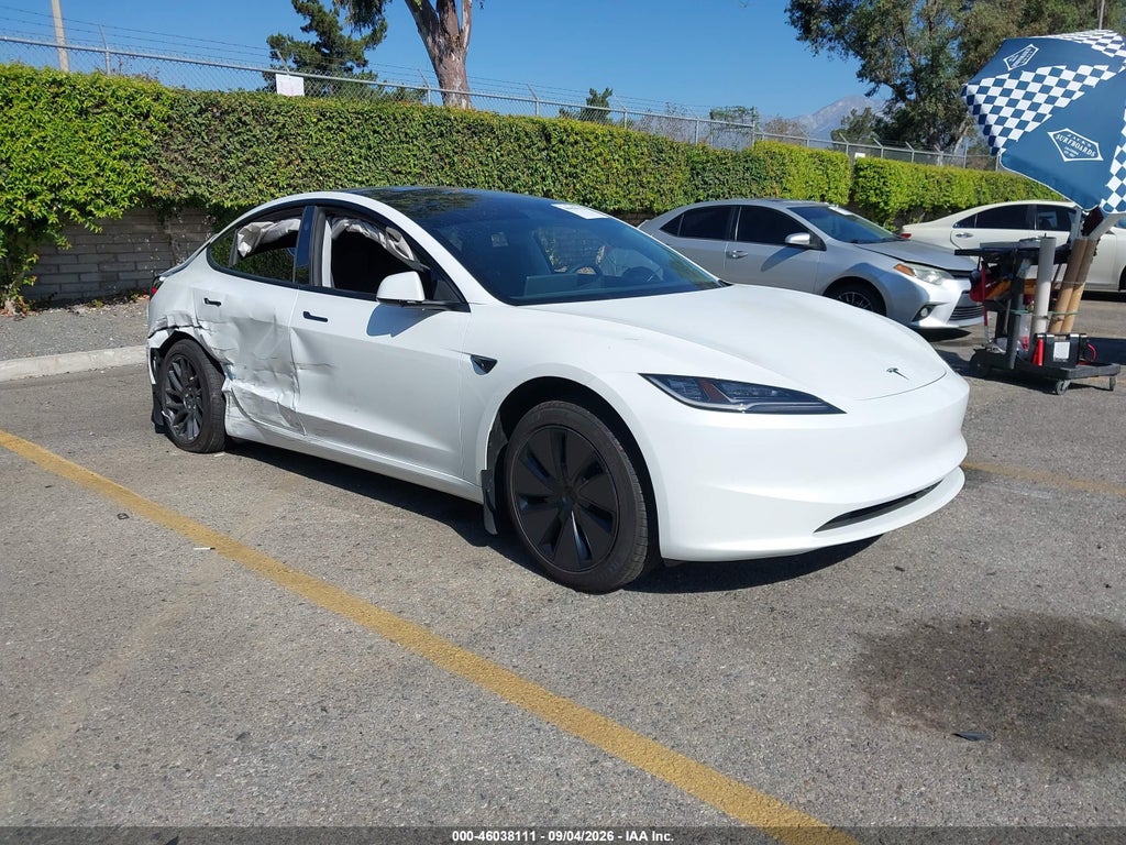 TESLA MODEL 3 2026