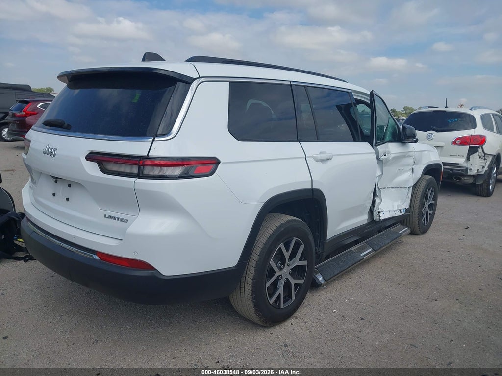2024 Jeep Grand Cherokee L Limited 4X4 photo 4