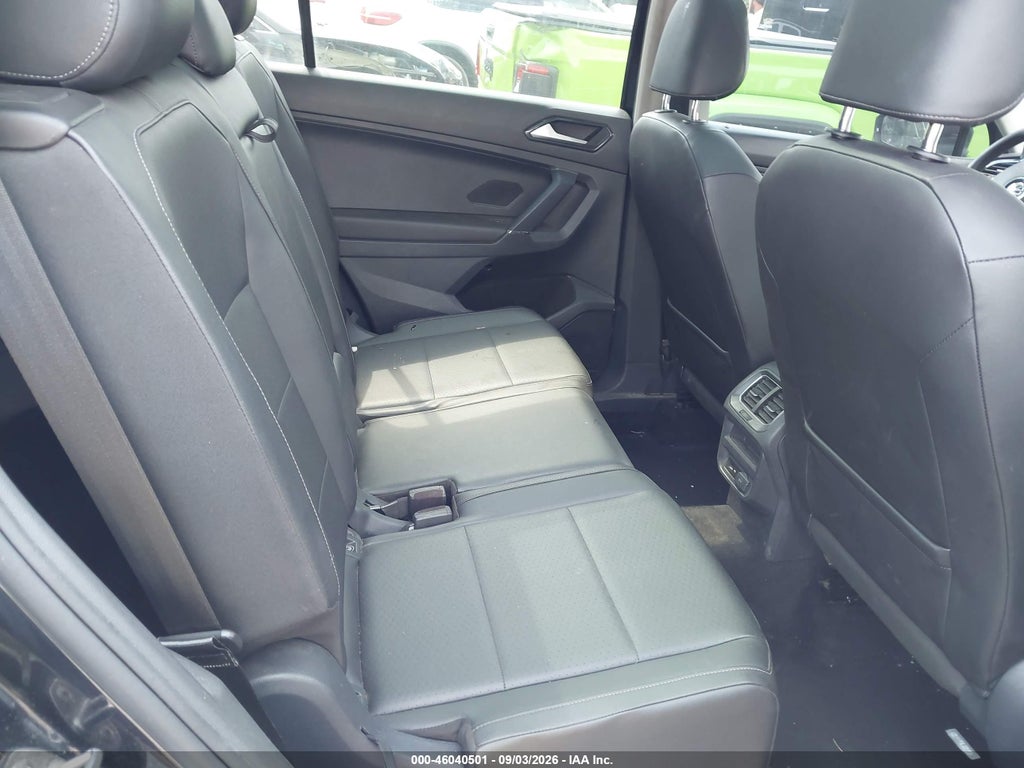 2018 Volkswagen Tiguan 2.0T SE/2.0T SEL photo 8