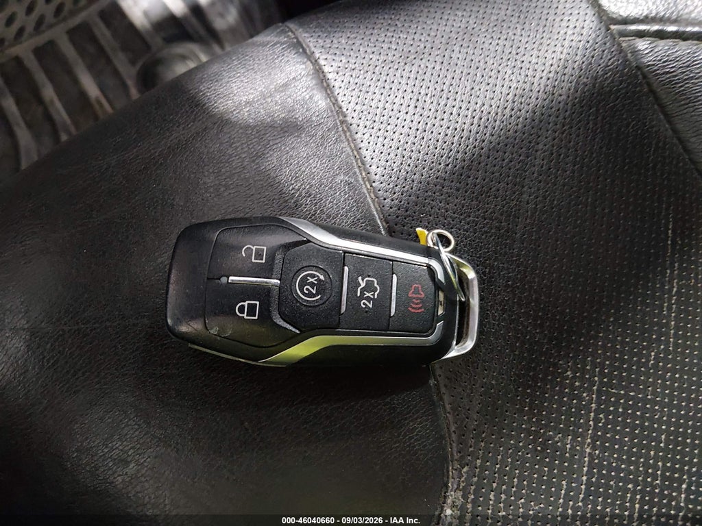2014 Ford Fusion Titanium photo 11