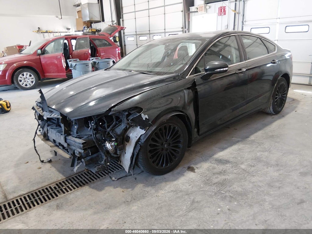 2014 Ford Fusion Titanium photo 2