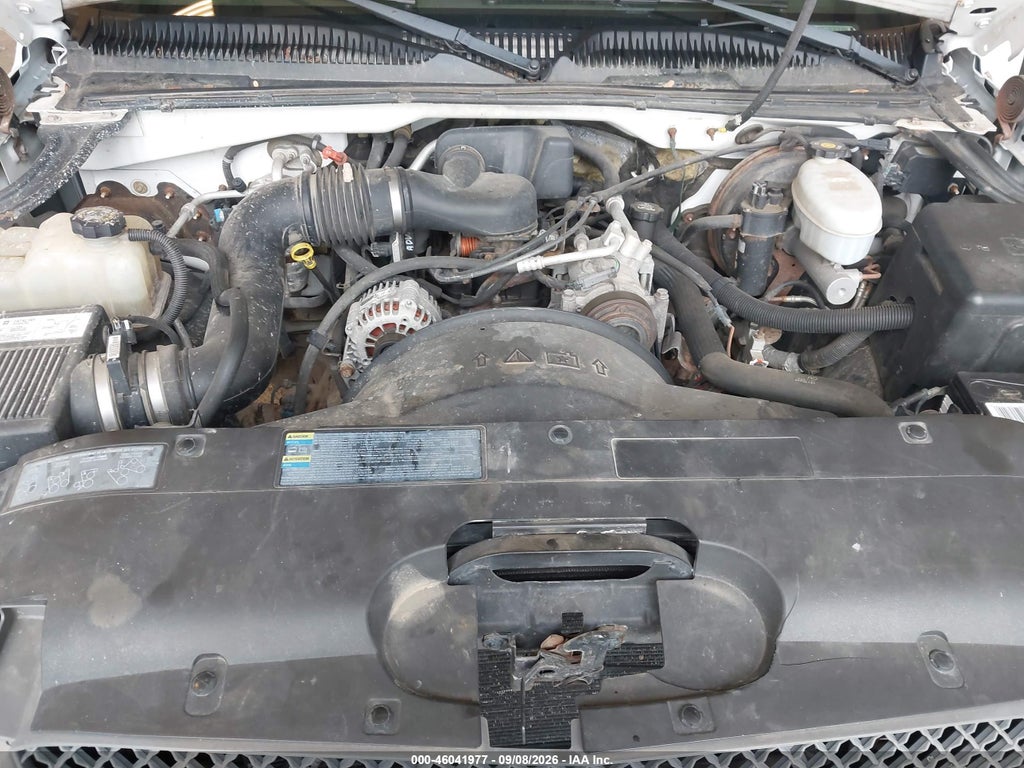 2004 Chevrolet Silverado 1500 Work Truck photo 10