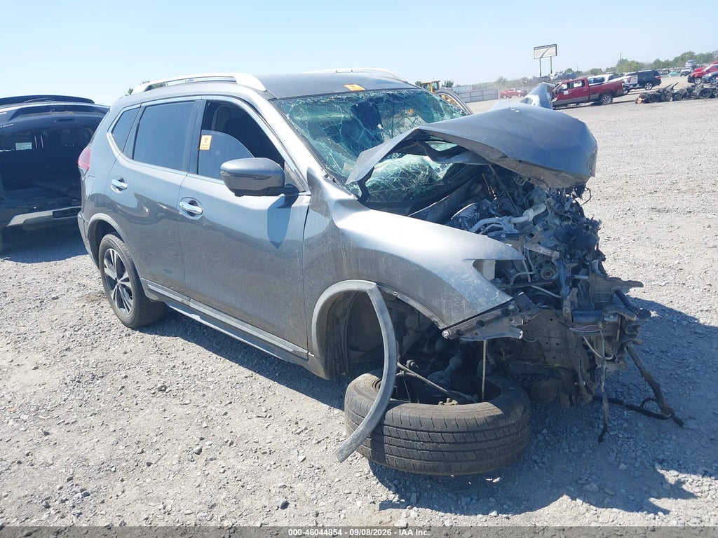 2018 NISSAN ROGUE JN8AT2MV0JW319172