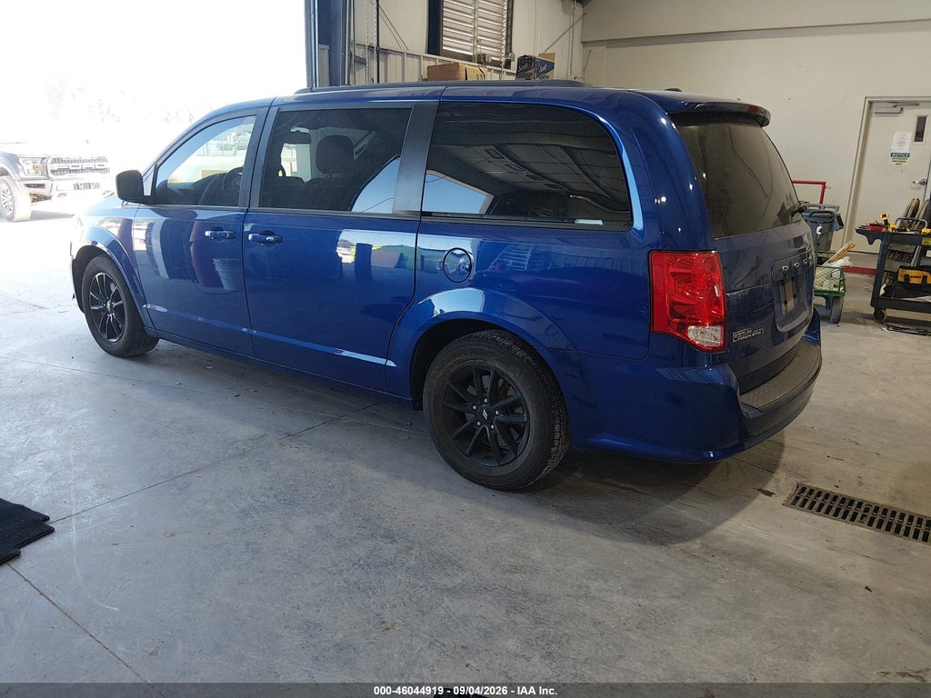 2020 Dodge Grand Caravan SE Plus photo 3