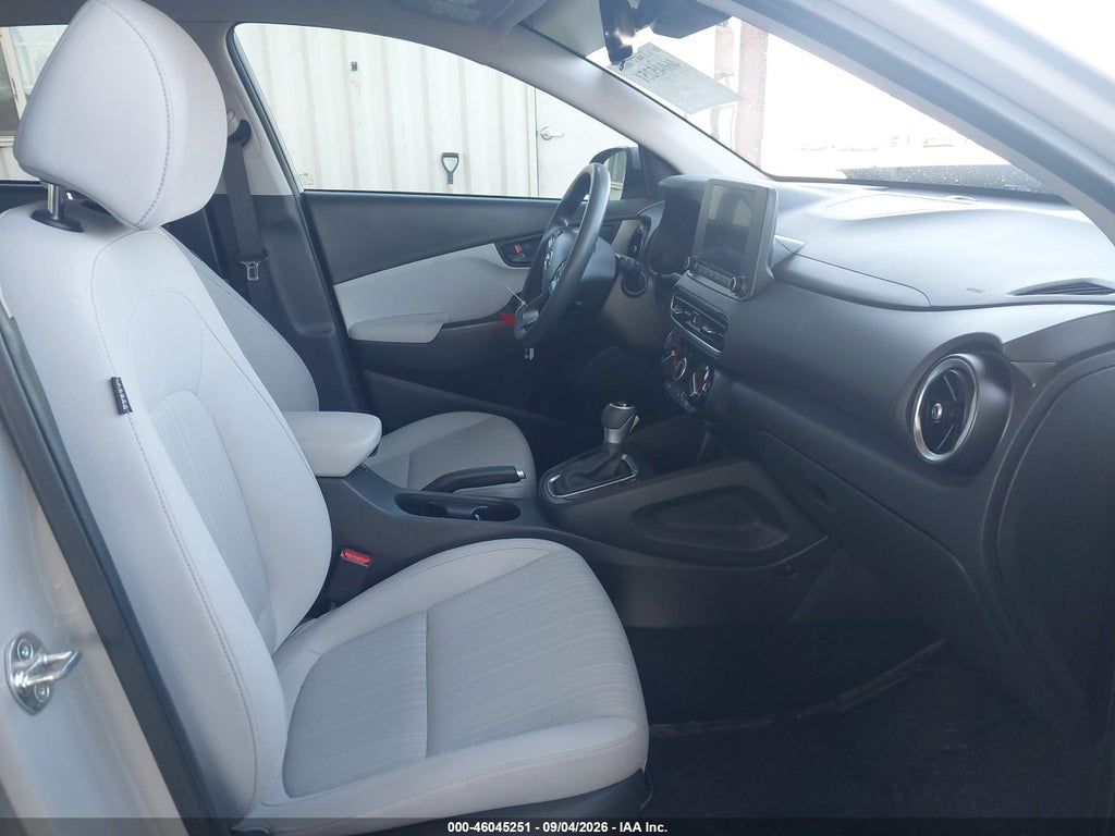2023 Hyundai Kona SEL photo 5