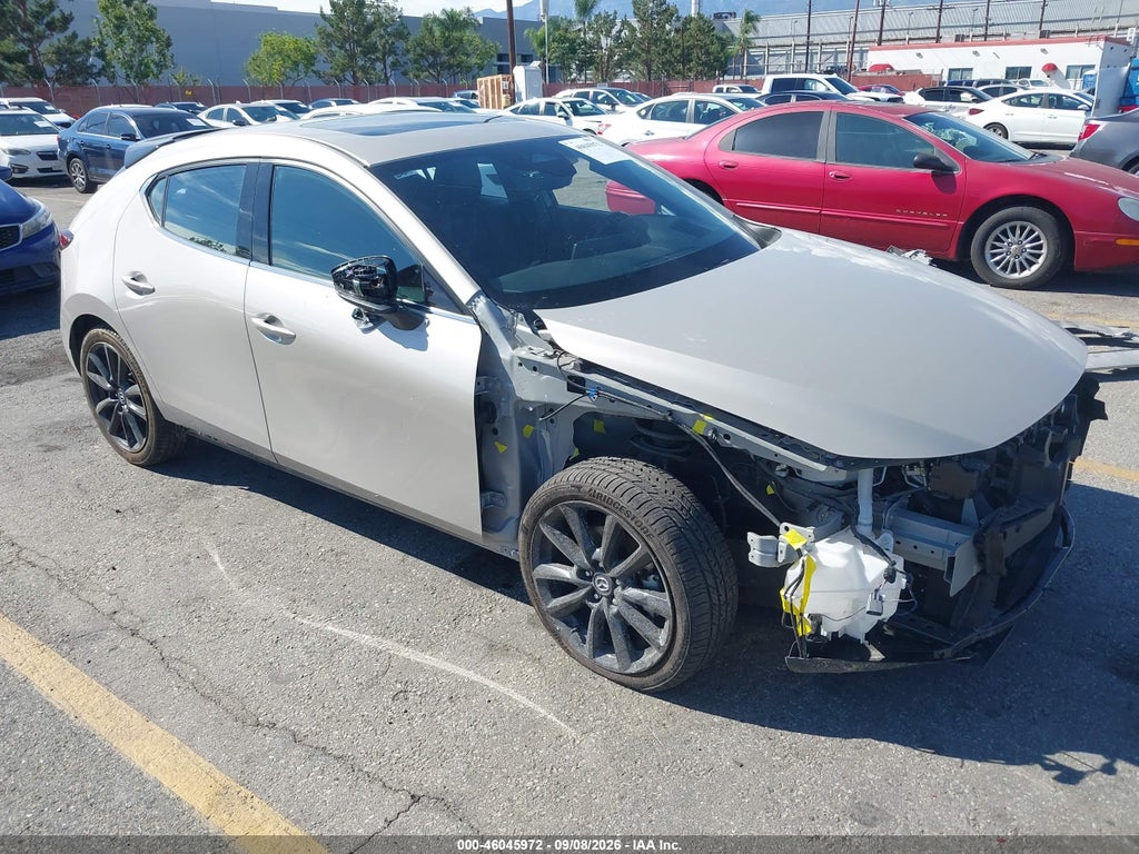 MAZDA 3 2025