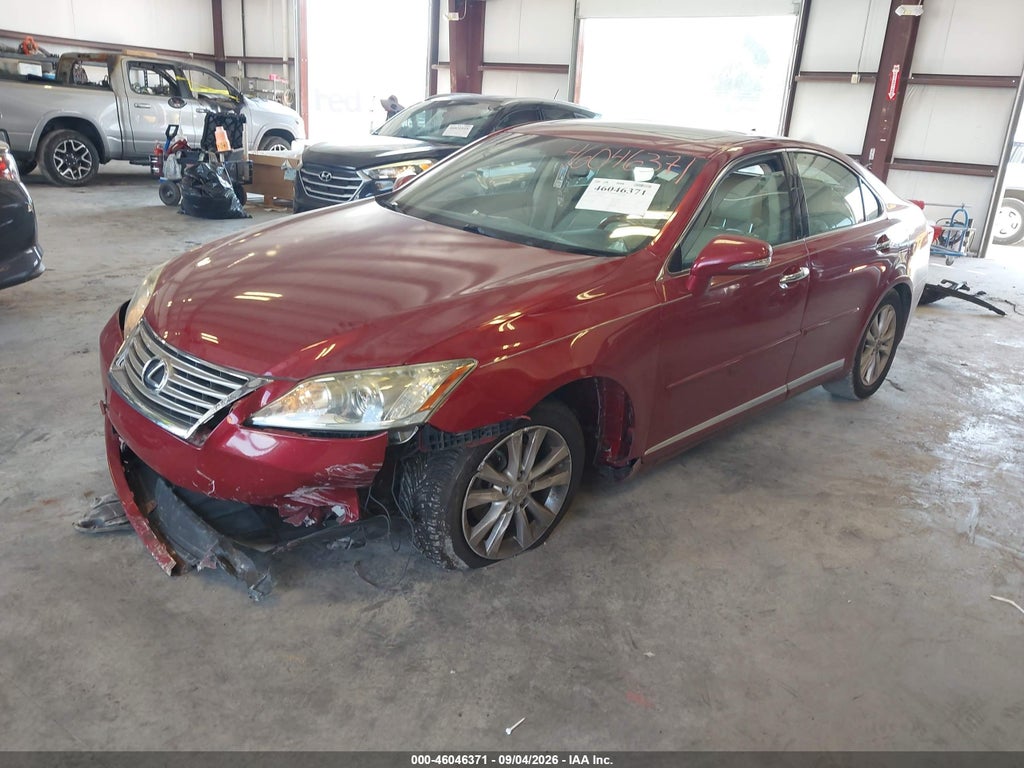 2012 Lexus ES 350 photo 2