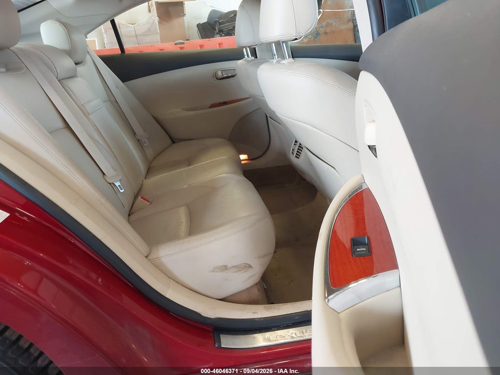 2012 Lexus ES 350 photo 8