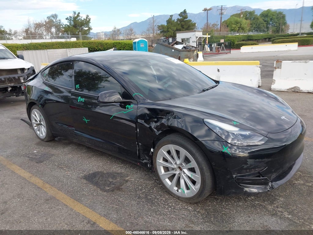 TESLA MODEL 3 2021
