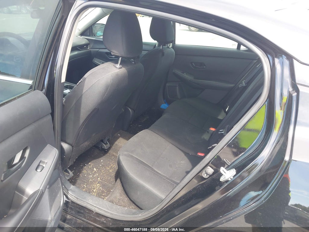 2024 Nissan Sentra S Xtronic CVT photo 8