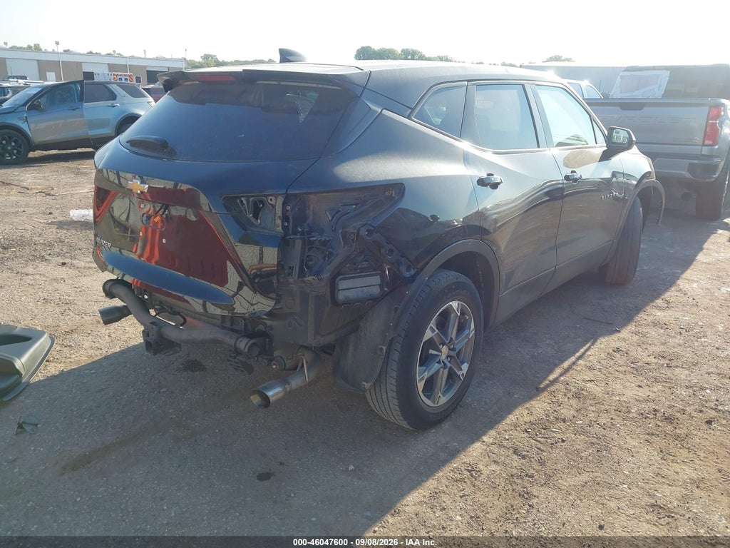 2023 Chevrolet Blazer FWD 2LT photo 4