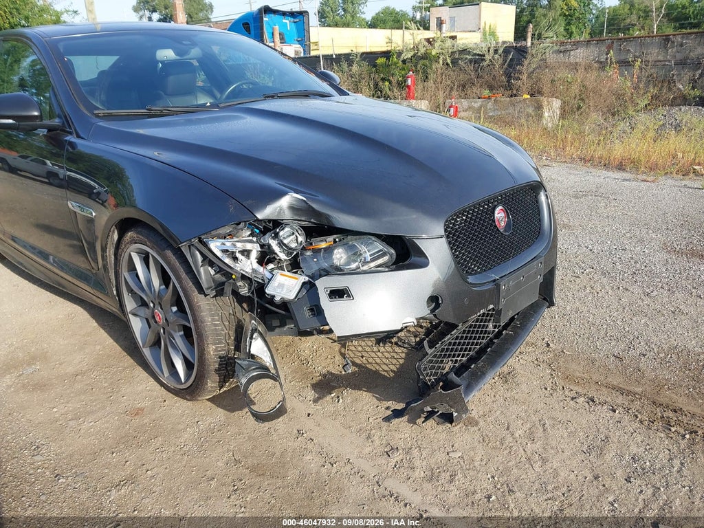 2015 Jaguar XF 3.0 Portfolio/3.0 Sport photo 6