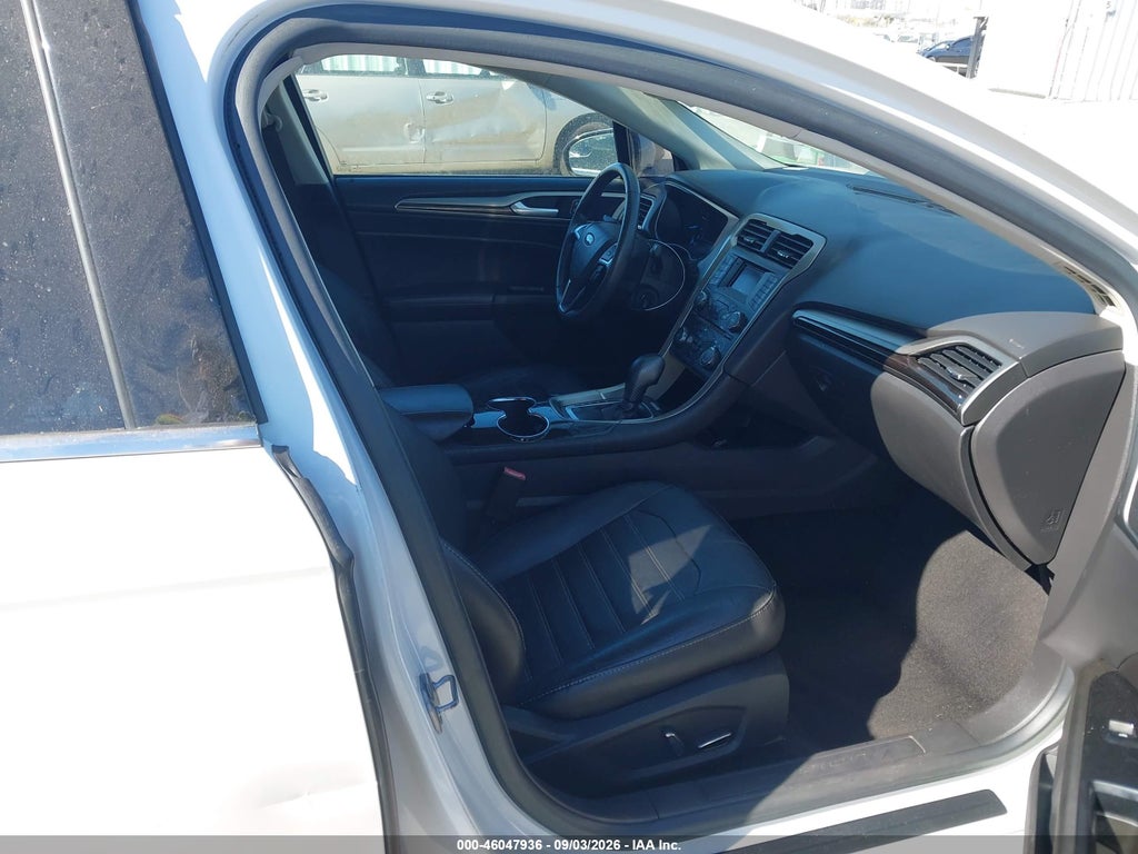 2014 Ford Fusion SE photo 5