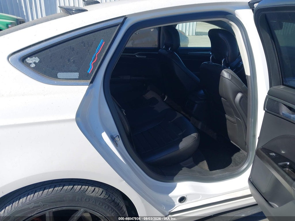 2014 Ford Fusion SE photo 8