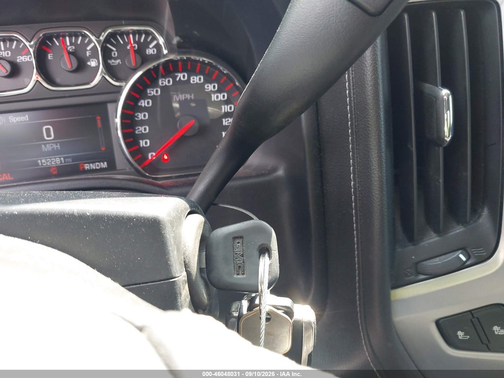 2015 GMC Sierra 1500 SLE photo 11