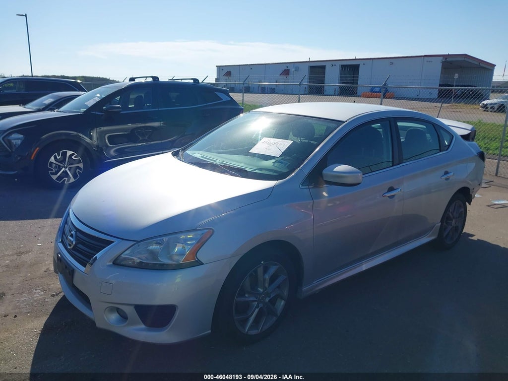 2013 Nissan Sentra SR photo 2