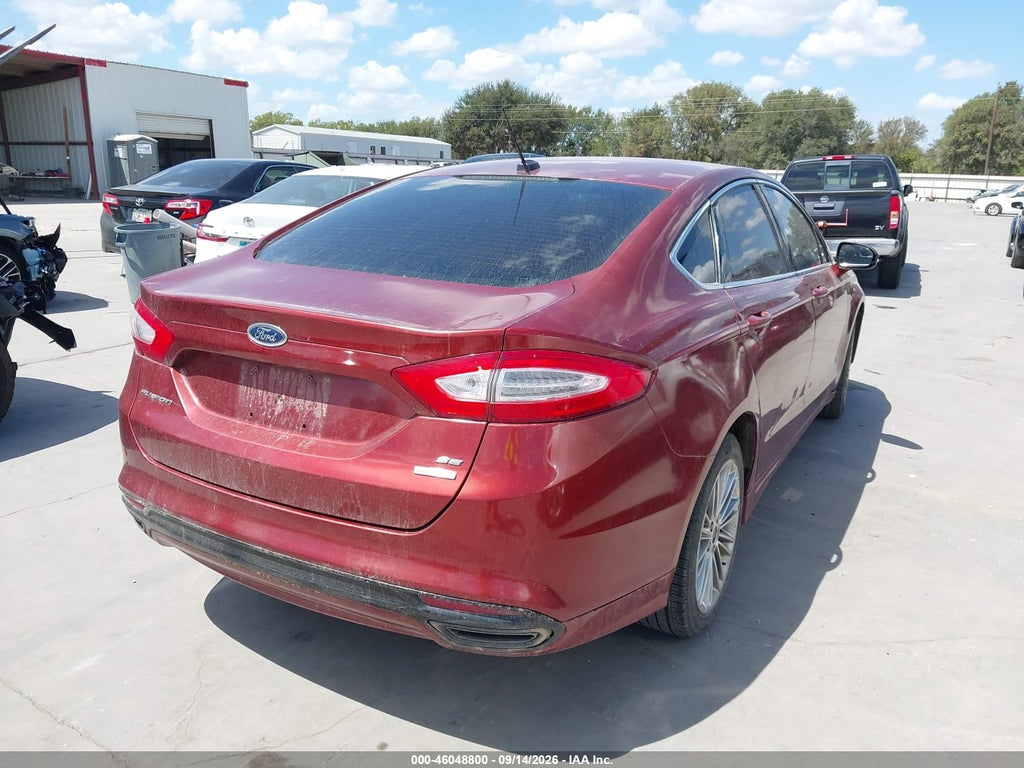 2014 Ford Fusion SE photo 4