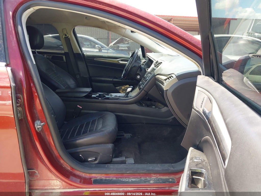 2014 Ford Fusion SE photo 5