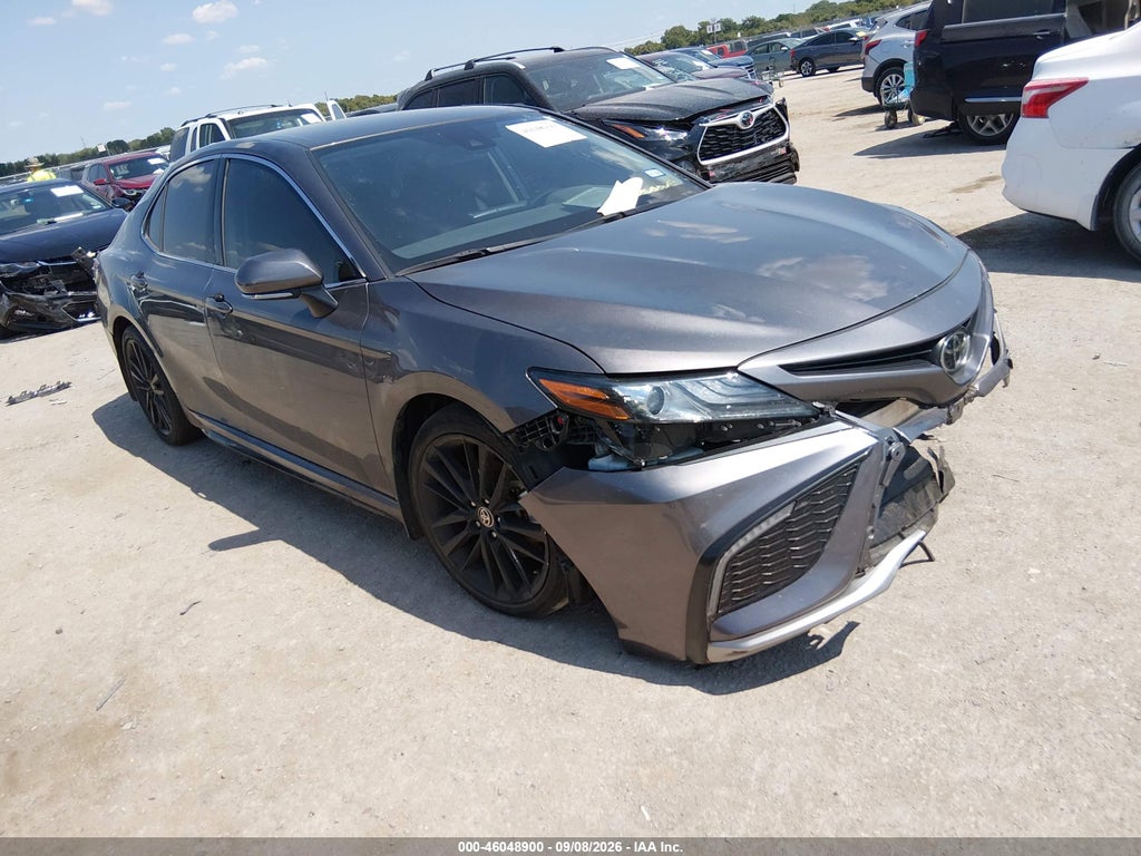 TOYOTA CAMRY 2024
