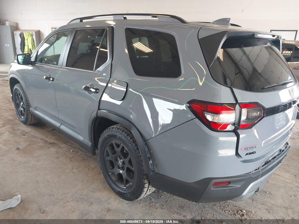 2025 Honda Pilot Trailsport photo 3