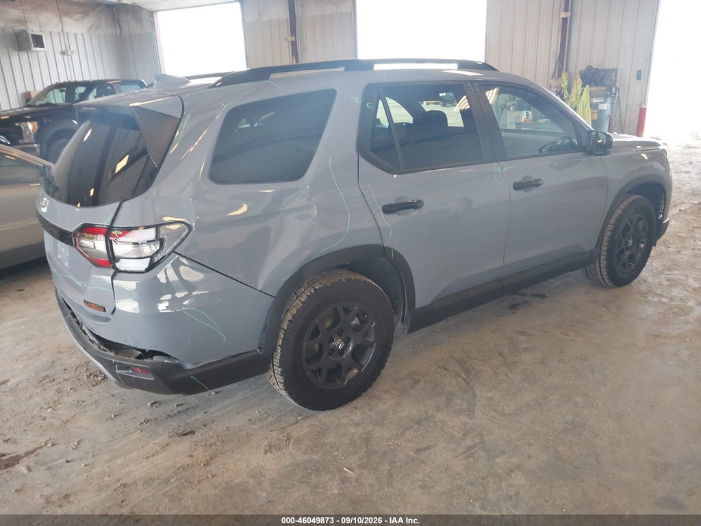 2025 Honda Pilot Trailsport photo 4