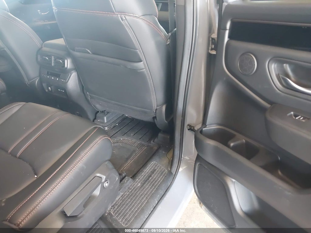 2025 Honda Pilot Trailsport photo 8