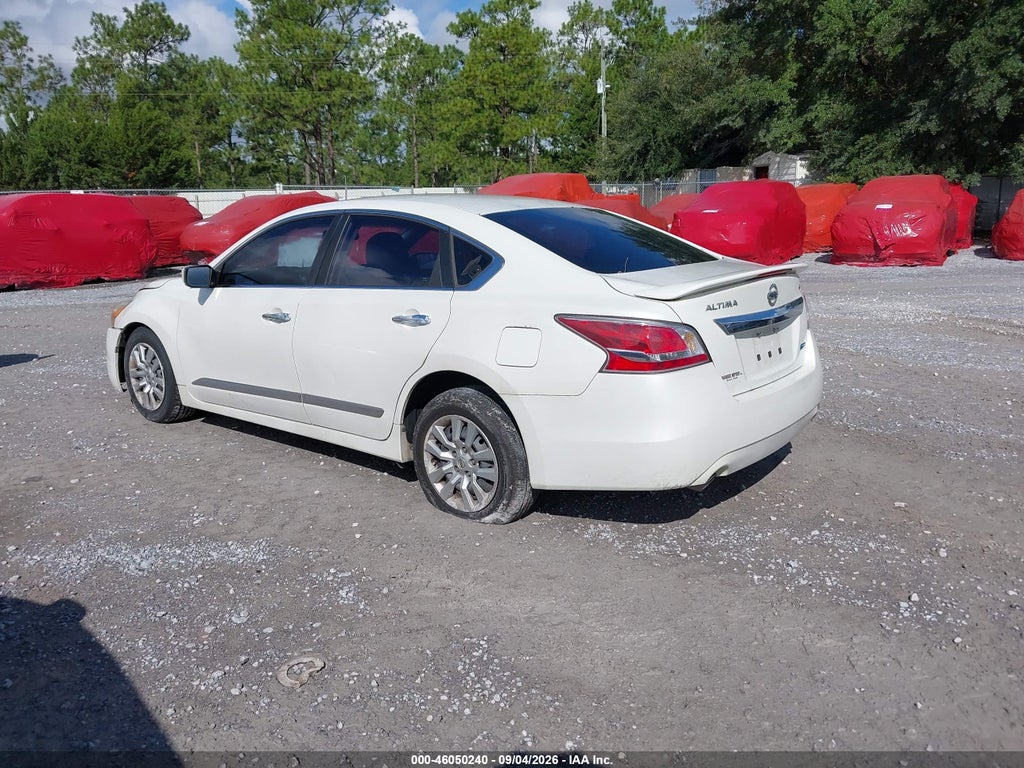 2014 Nissan Altima 2.5 S photo 3