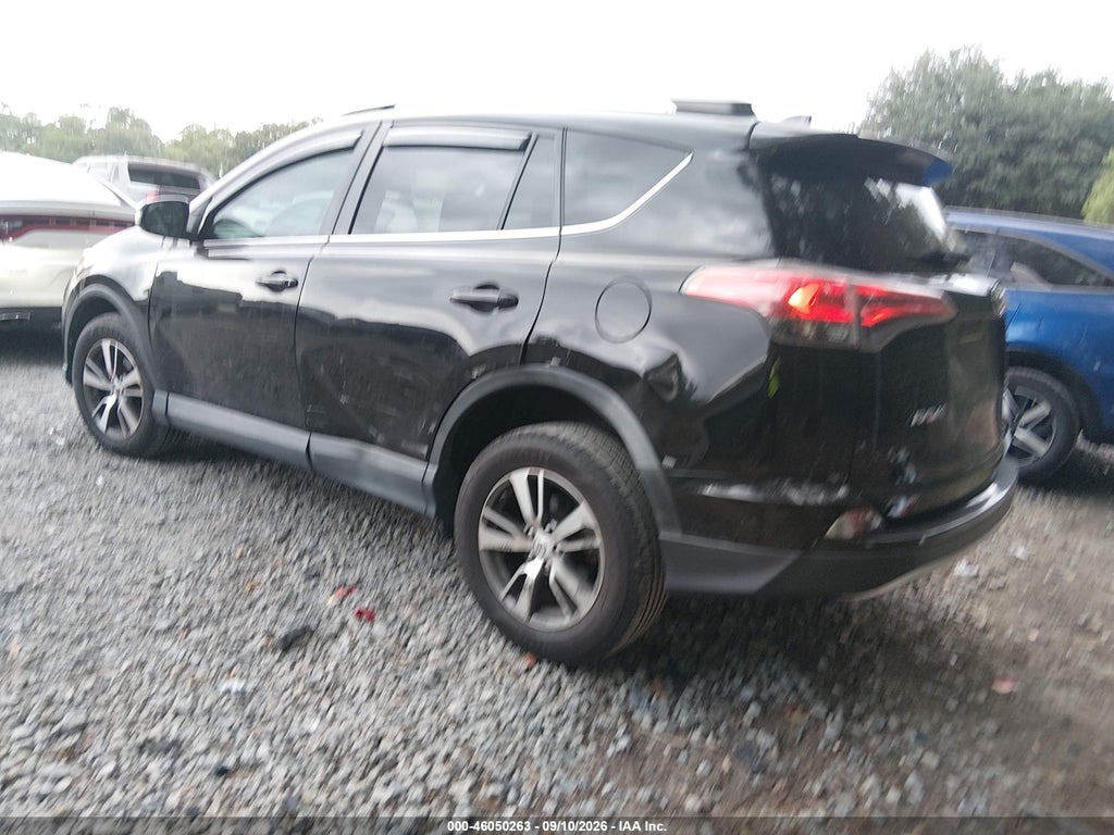 2018 Toyota RAV4 XLE photo 3