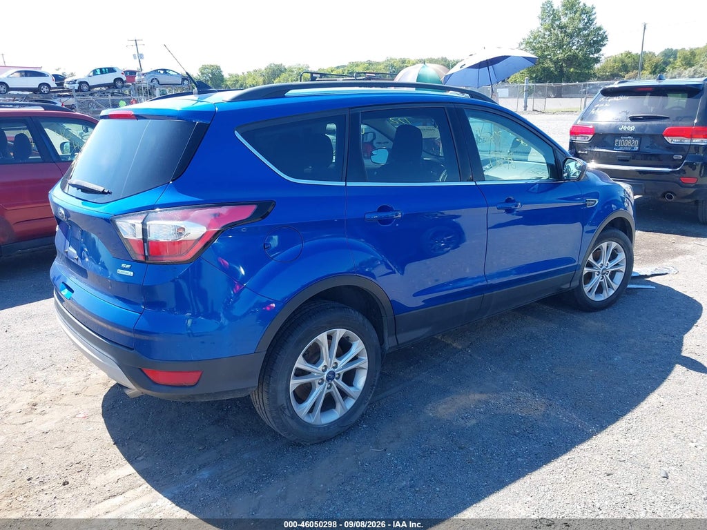 2018 Ford Escape SE photo 4