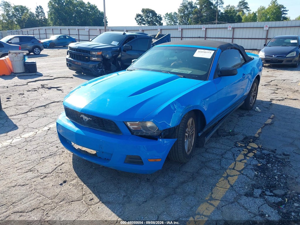 2012 Ford Mustang V6 photo 6