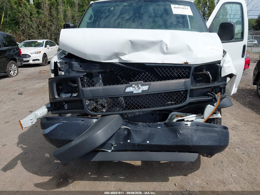 2013 Chevrolet Express 1500 Work Van photo 6