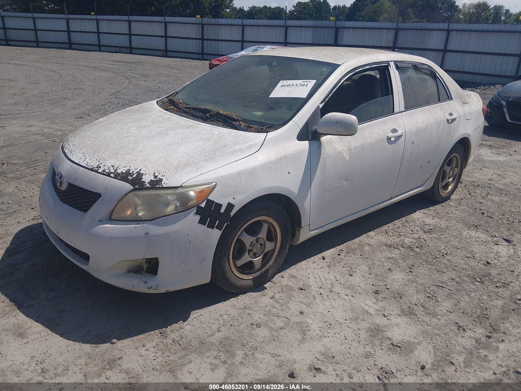2009 Toyota Corolla LE photo 2