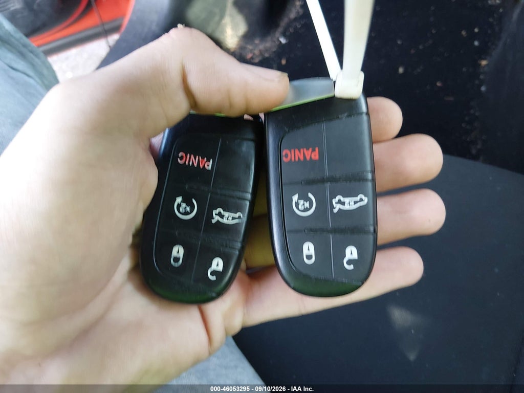 2020 Dodge Challenger R/T photo 11