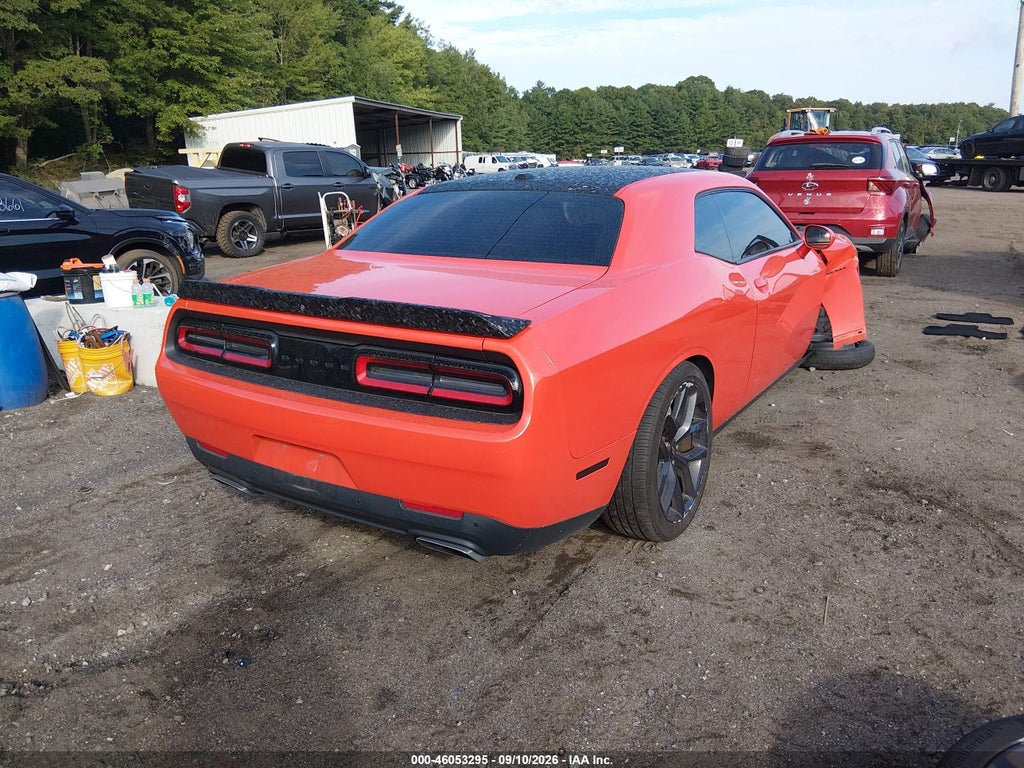 2020 Dodge Challenger R/T photo 4